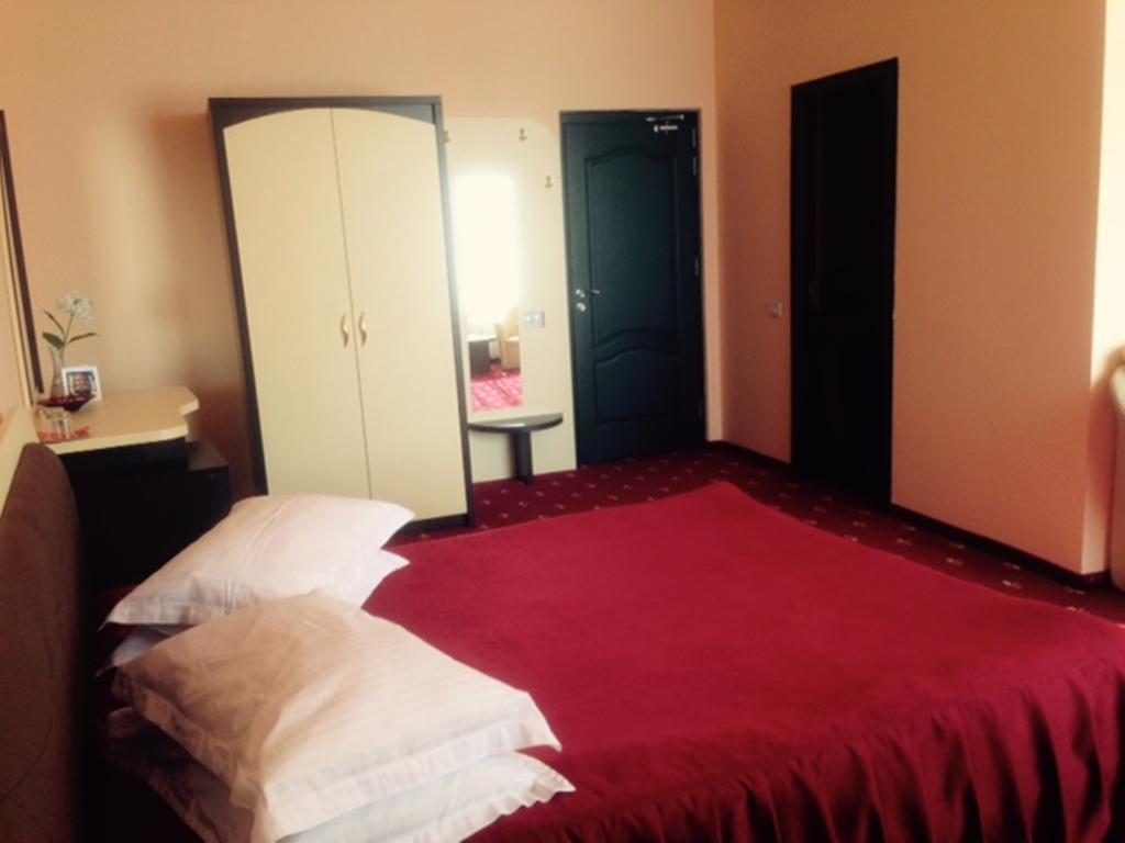 Hotel Kleyn Constanţa Kamer foto