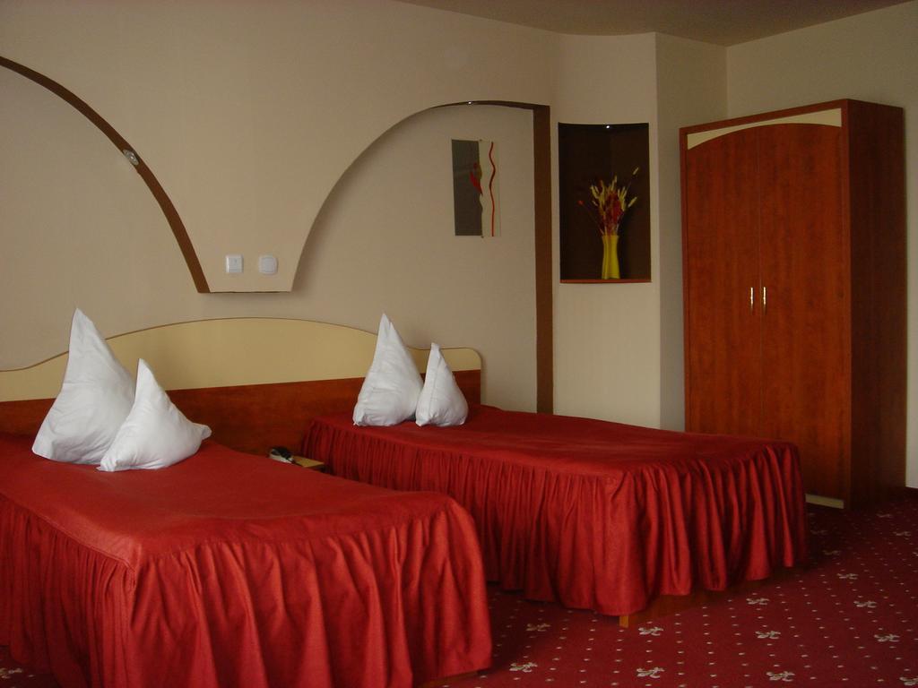 Hotel Kleyn Constanţa Buitenkant foto